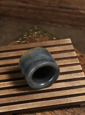 玉德堂玉扳指青花籽料苏工和田玉