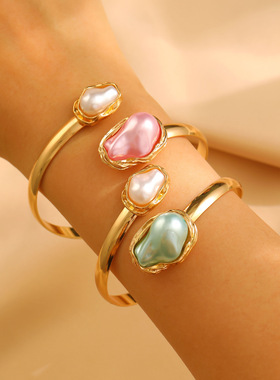 A niche  simple imitation pearl neckband adjustable bracelet