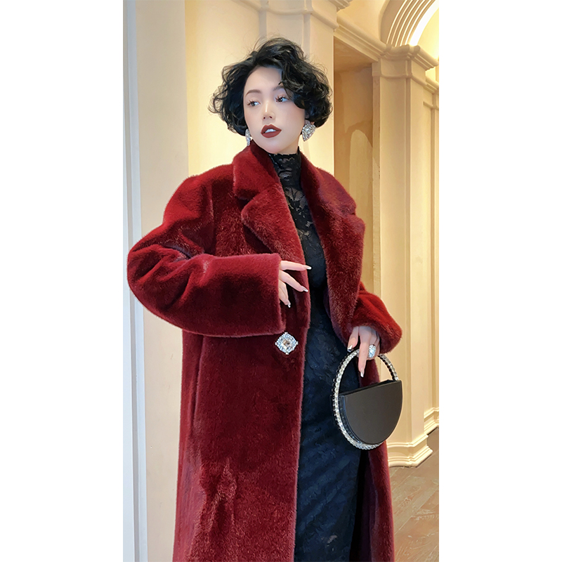 路易小姐【冬日繁花】高定轻奢中长款外套女新款酒红色环保毛大衣 - 图2