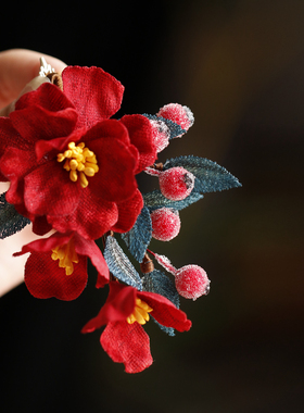 古风红色仿绒花山茶花发夹