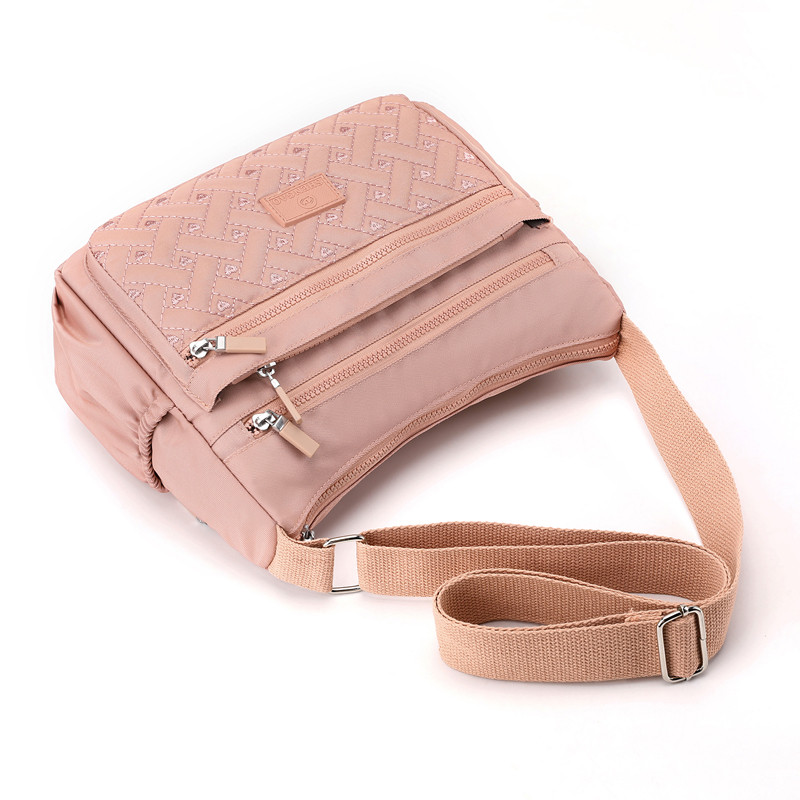 牛津布斜挎包休闲百搭单肩包尼龙妈妈包大容量女包百搭简约压花包,淘宝优惠券,粉丝福利购,淘宝优惠卷