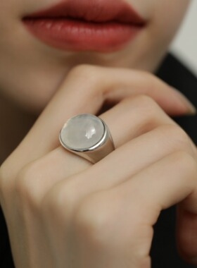 荔枝冻白玉髓开口食指戒女款