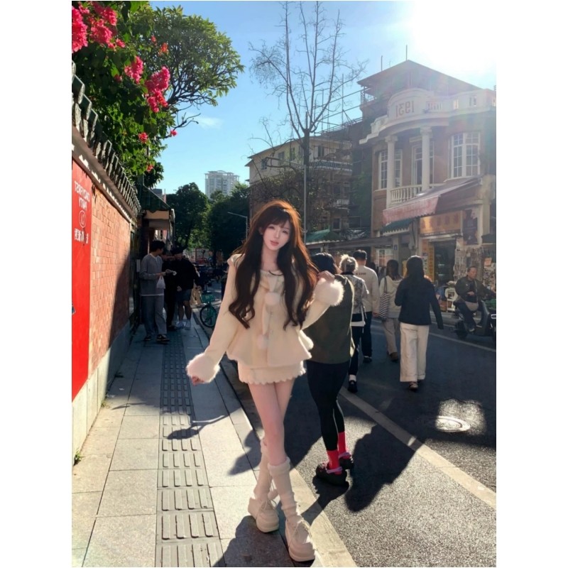 法式温柔风巨好看呢子套装连帽拼接毛绒收腰显瘦外套半身裙两件套,淘宝优惠券,粉丝福利购,淘宝优惠卷