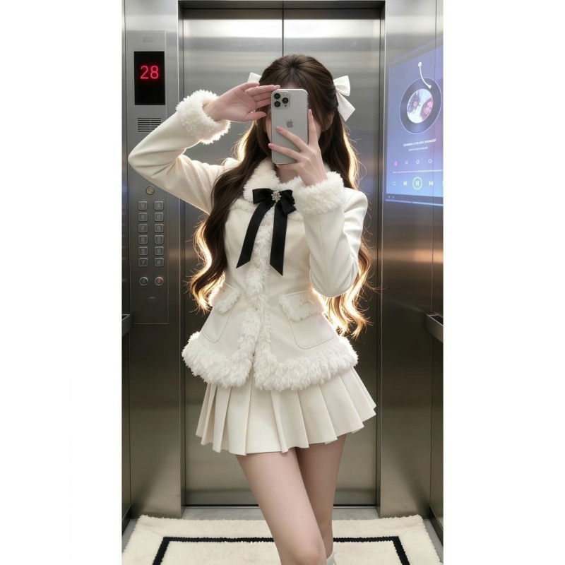 冬季甜美氛围感小香风套装拼接毛领保暖外套千金感百褶裙两件套女,淘宝优惠券,粉丝福利购,淘宝优惠卷