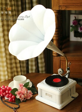 欧式风压花纹大喇叭咖啡厅摆件