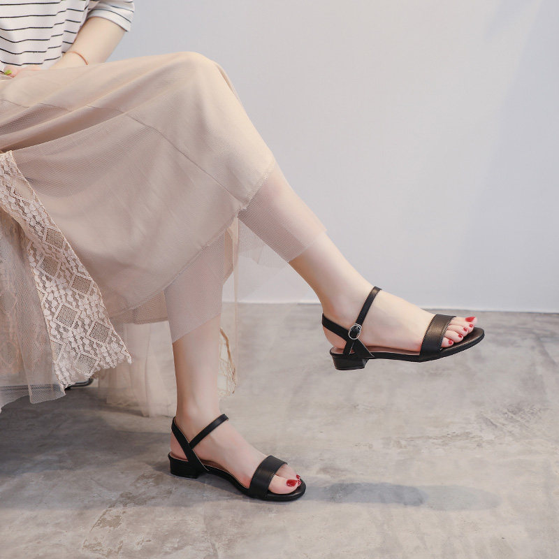 真皮女鞋今年新款低跟凉鞋女款夏季平底气质仙女风一字带粗跟百搭,淘宝优惠券,粉丝福利购,淘宝优惠卷