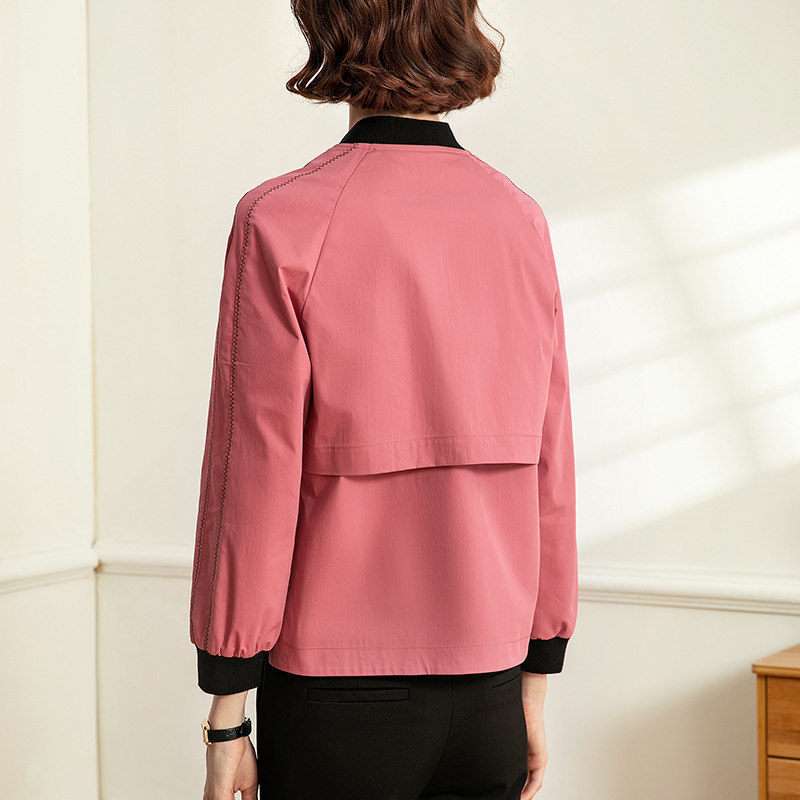 2020年秋季新款女装洋气螺纹袖口 香衣丽橱短外套