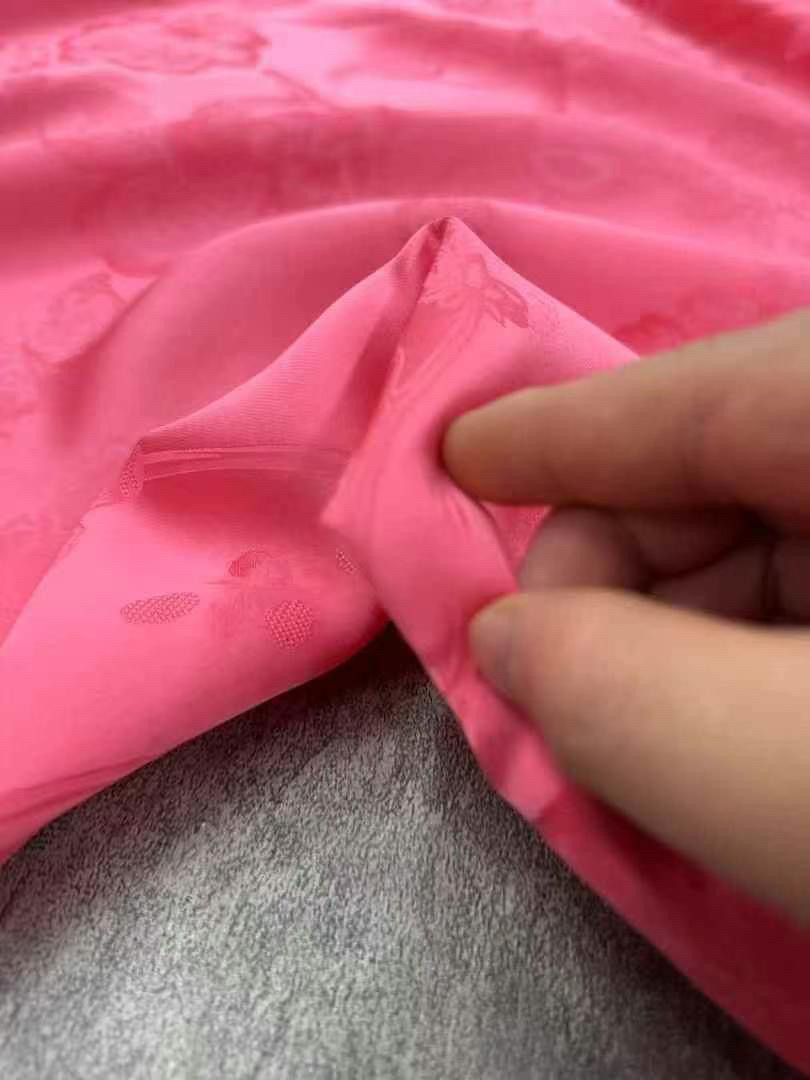 皎梨似雪倪妮同款重工桃粉色人丝提花面料新中式套装连衣裙布料,淘宝优惠券,粉丝福利购,淘宝优惠卷