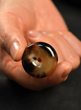 保健养生牦牛角吊坠护身男女