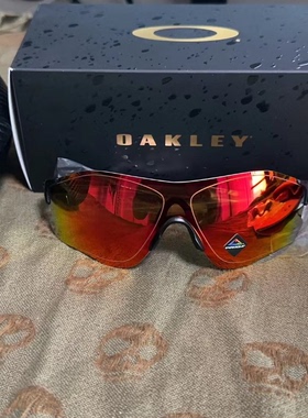 美国Oakley兔年限量版运动太阳镜