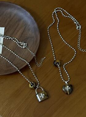 天然虎眼石圈圈爱心锁头克罗十字架吊坠项链女小众钛钢圆珠锁骨链