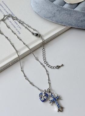 蓝色锆石爱心克罗十字架吊坠棍链项链女小众个性甜酷少女锁骨链