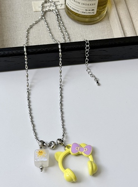 甜酷少女蝴蝶结黄色猫咪耳机吊坠项链小众个性设计时尚百搭锁骨链