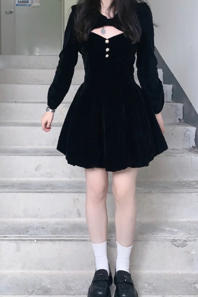 大码女装秋冬新款纯欲复古黑色丝绒收腰连衣裙胖mm辣妹显瘦小黑裙,淘宝优惠券,粉丝福利购,淘宝优惠卷