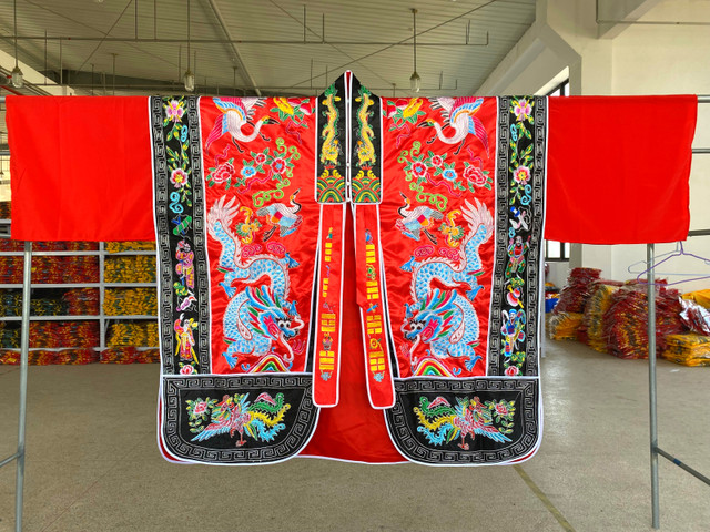 Dharma robes, unisex double dragon robes, a gift from the Celestial Master
