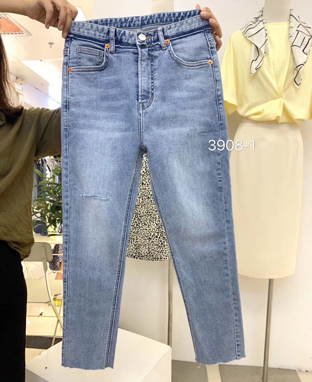 小木棉 正品女装babo巴布夏新款牛仔裤女3908韩版破洞浅色显瘦九分直筒裤个性2