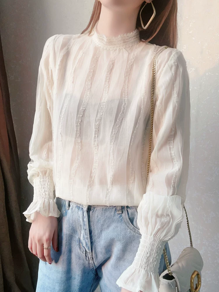 Lace silk body-friendly autumn thin megaphone, sweater, french style, high collar