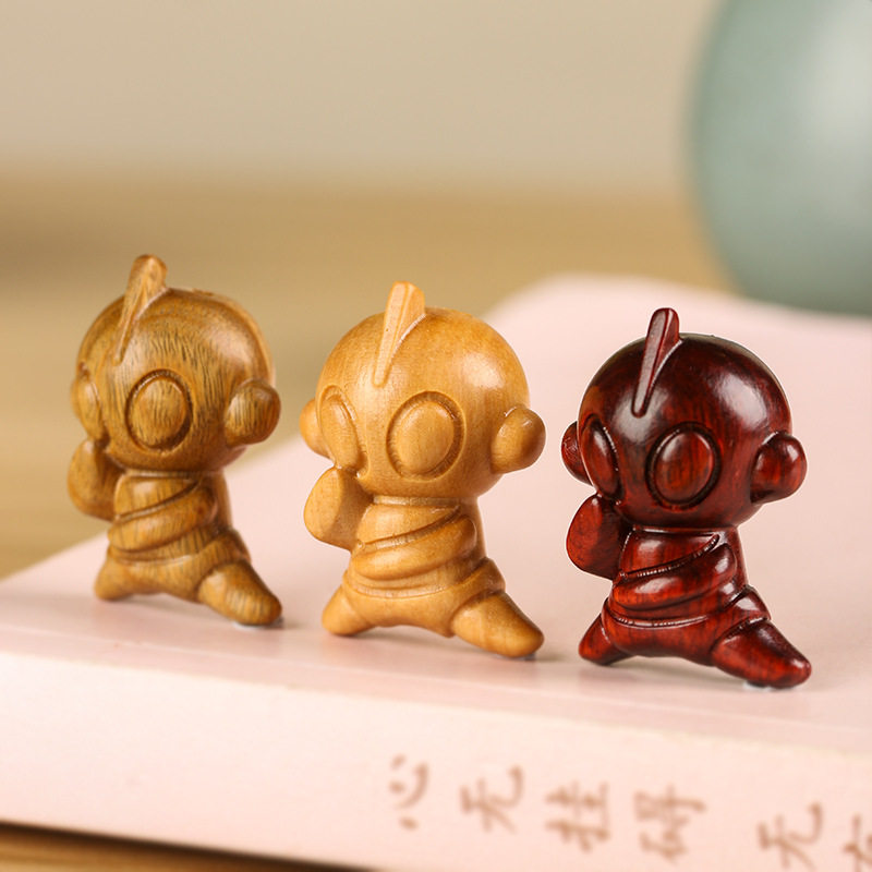 卡通凹凸曼打小怪兽绿檀木雕刻diy挂件手机包包钥匙扣配饰配件,淘宝优惠券,粉丝福利购,淘宝优惠卷