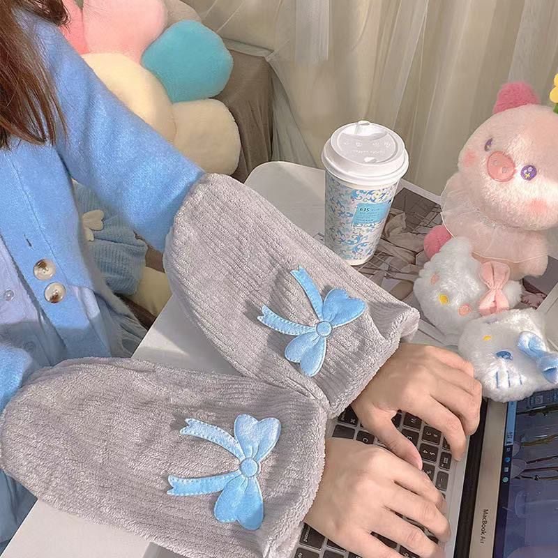 蝴蝶结可爱袖套女ins高颜值秋冬毛绒宽松羽绒服套袖护袖办公室,淘宝优惠券,粉丝福利购,淘宝优惠卷