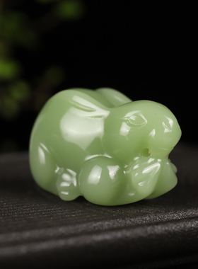 生肖兔和田玉青白玉手把件男女款天然玉石兔子把玩件精雕立体腰挂