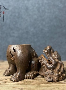 古玩复古怀旧老铁器铸铁瑞兽香炉新古典嘲天吼铁狮仿古家居摆件