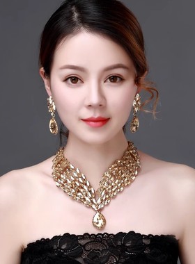 绿色礼服晚宴新娘夸张项链耳环