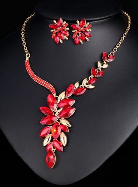 女宴会礼服配饰耳环饰品婚纱礼服