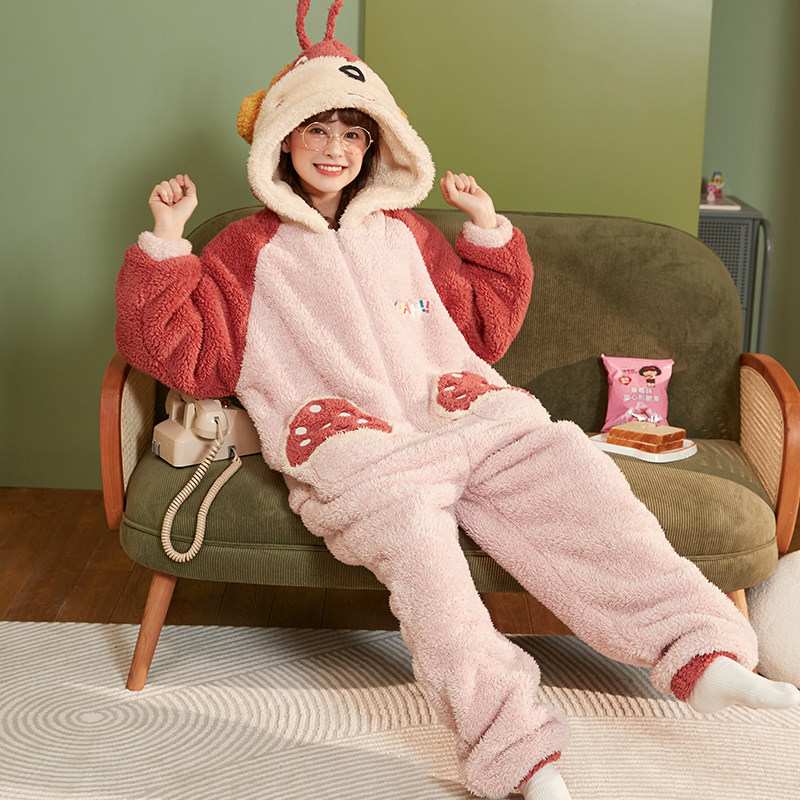  卡之恋服饰睡衣/家居服套装