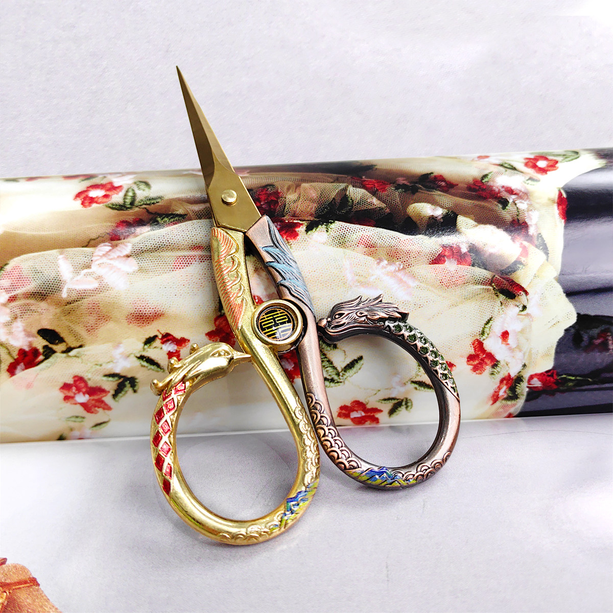 龙凤剪十字绣专用工具剪刀刺绣剪线头家用精致复古剪尖头锋利便携,淘宝优惠券,粉丝福利购,淘宝优惠卷