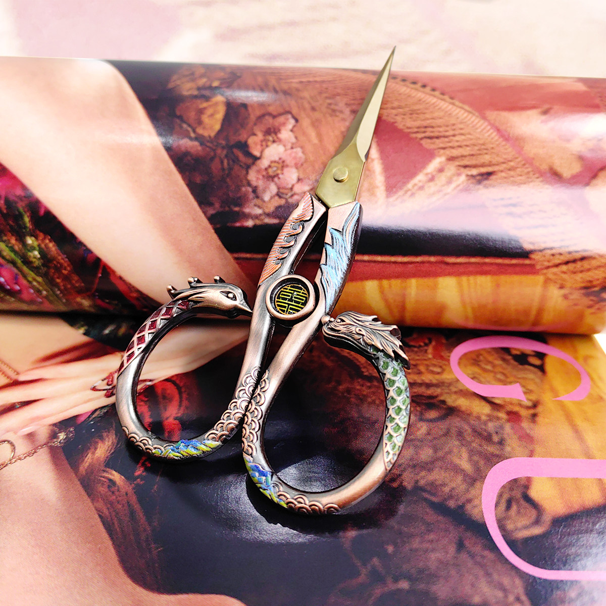 龙凤剪十字绣专用工具剪刀刺绣剪线头家用精致复古剪尖头锋利便携,淘宝优惠券,粉丝福利购,淘宝优惠卷