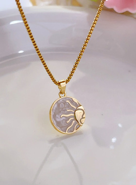 白贝钛钢轻奢眼睛满钻微镶设计网红气质闪耀项链简约吊坠新款