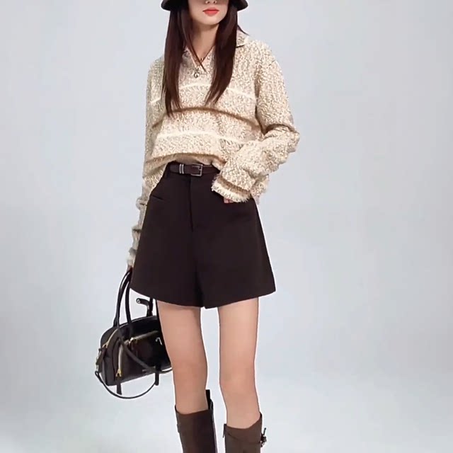 Women's plus size brown woolen shorts wide leg pants