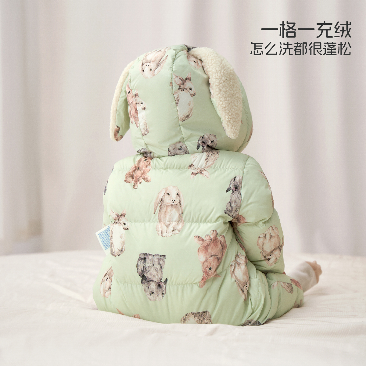 aqpa爱帕婴儿连体羽绒服冬季保暖加厚小月龄新生儿宝宝衣服外出服