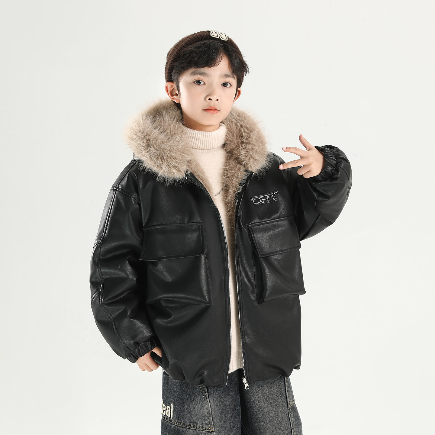 男童冬装皮衣外套2025新款洋气加绒厚冬季中大儿童双面穿皮毛一体,淘宝优惠券,粉丝福利购,淘宝优惠卷