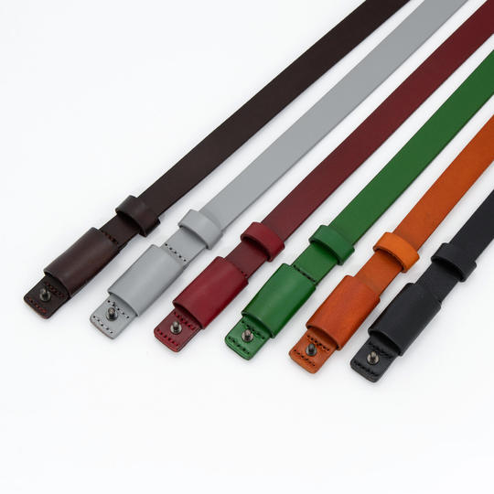 Cinturón fino de piel de vaca de primera capa de diseño simple para mujer