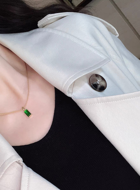 钛钢项链 绿色方形蛇骨链项链女小众高级感锁骨链时尚饰品不褪色