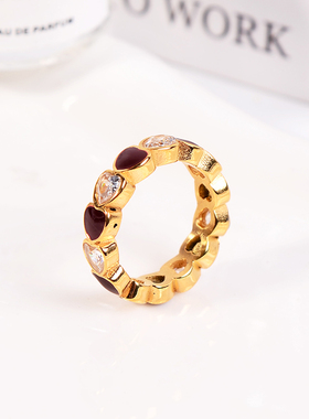 钛钢戒指 安可拉红爱心戒指女高级感轻奢个性小众设计闭口指环