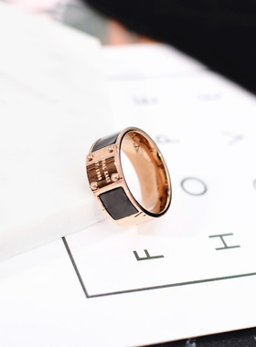 欧美潮人镀18k玫瑰金宽戒指钛钢