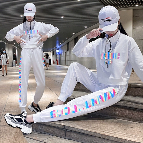 广场舞鬼曳步舞服装新款套装秋冬健身舞运动装时尚夜光短款两件套