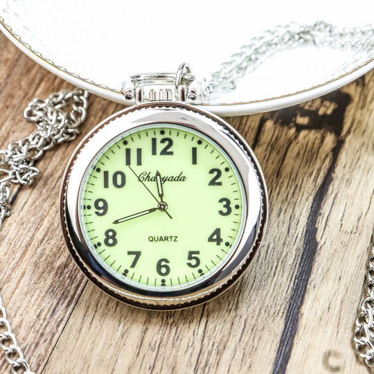 中老年人挂表清晰大数字男女项链夜光怀表中小学生静音考试用表