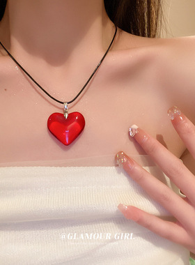 红色玻璃爱心吊坠项链个性简约新款锁骨链颈链时尚百搭项饰女