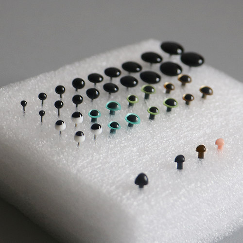 戳戳乐钩针毛绒玩偶眼睛鼻子diy手工配件手缝娃娃黑豆眼睛直插 - 图1