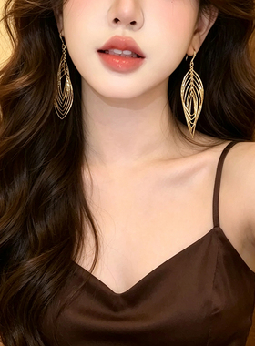 金色轻奢高级感夸张耳环女气质