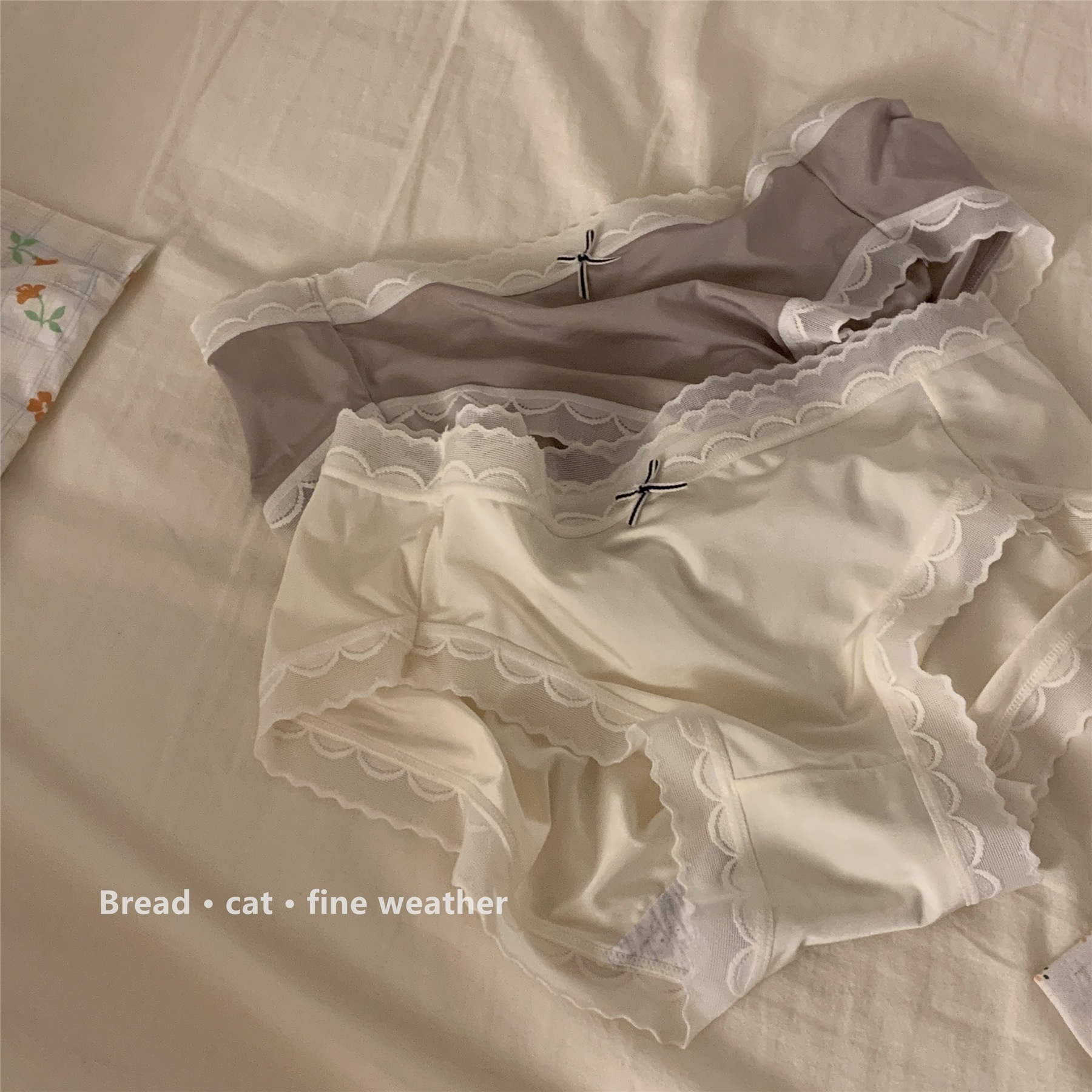 日系轻薄冰丝速干无痕少女三角裤 rosirollan服饰女三角裤