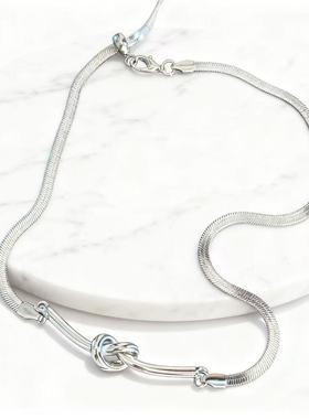 美式冷淡风打结帅气蛇骨链短款钛钢项链男女锁骨链不掉色潮流设计