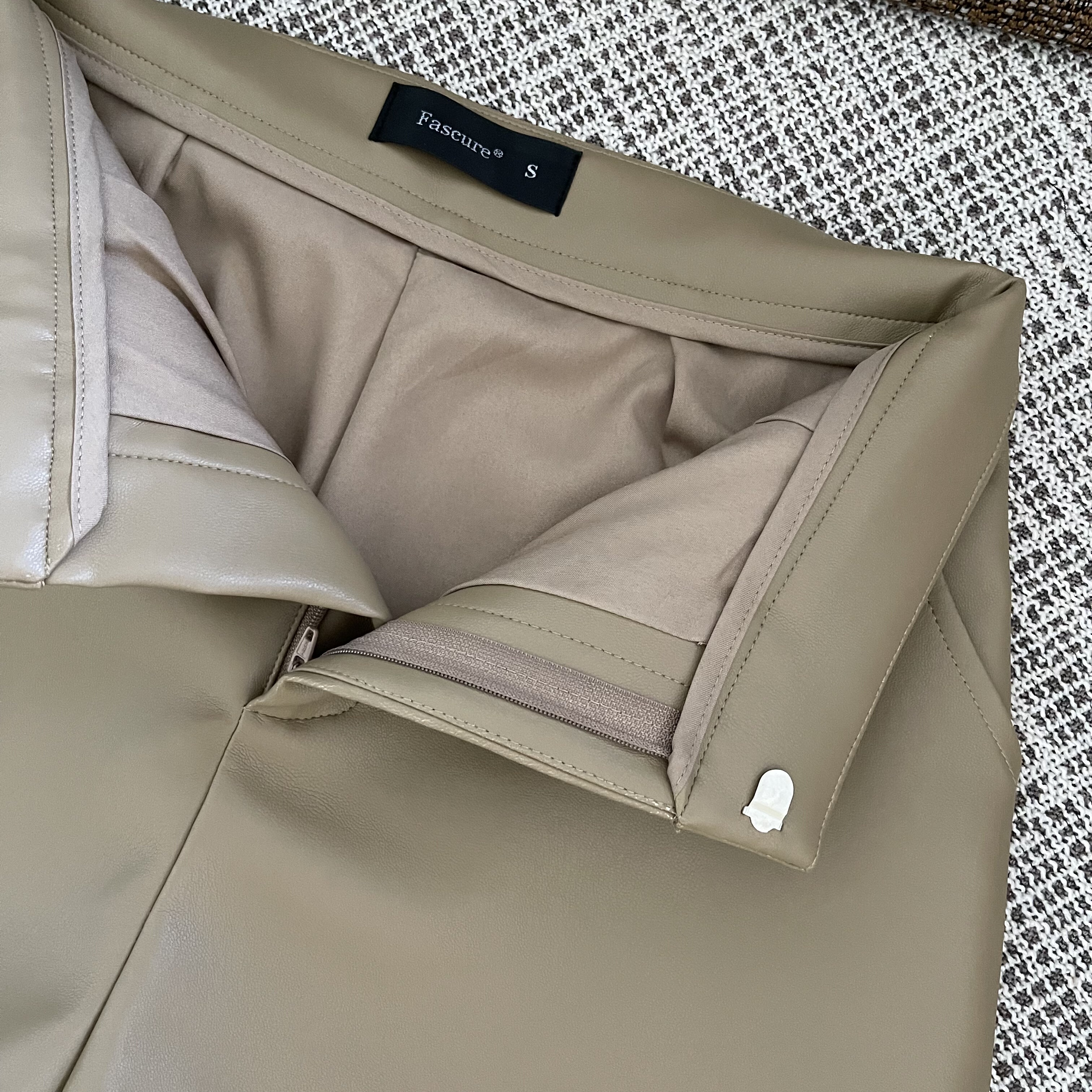 FASC自制老钱风卡其色皮短裤女休闲阔腿裤秋冬高腰显瘦外穿靴裤子,淘宝优惠券,粉丝福利购,淘宝优惠卷