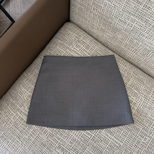 FASC homemade suit gray skirt for women in autumn 2025 new hip-covered short skirt black high-waist short skirt