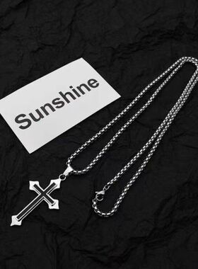 十字架项链ins小众设计蹦迪男女吊坠百搭复古个性简约项链男