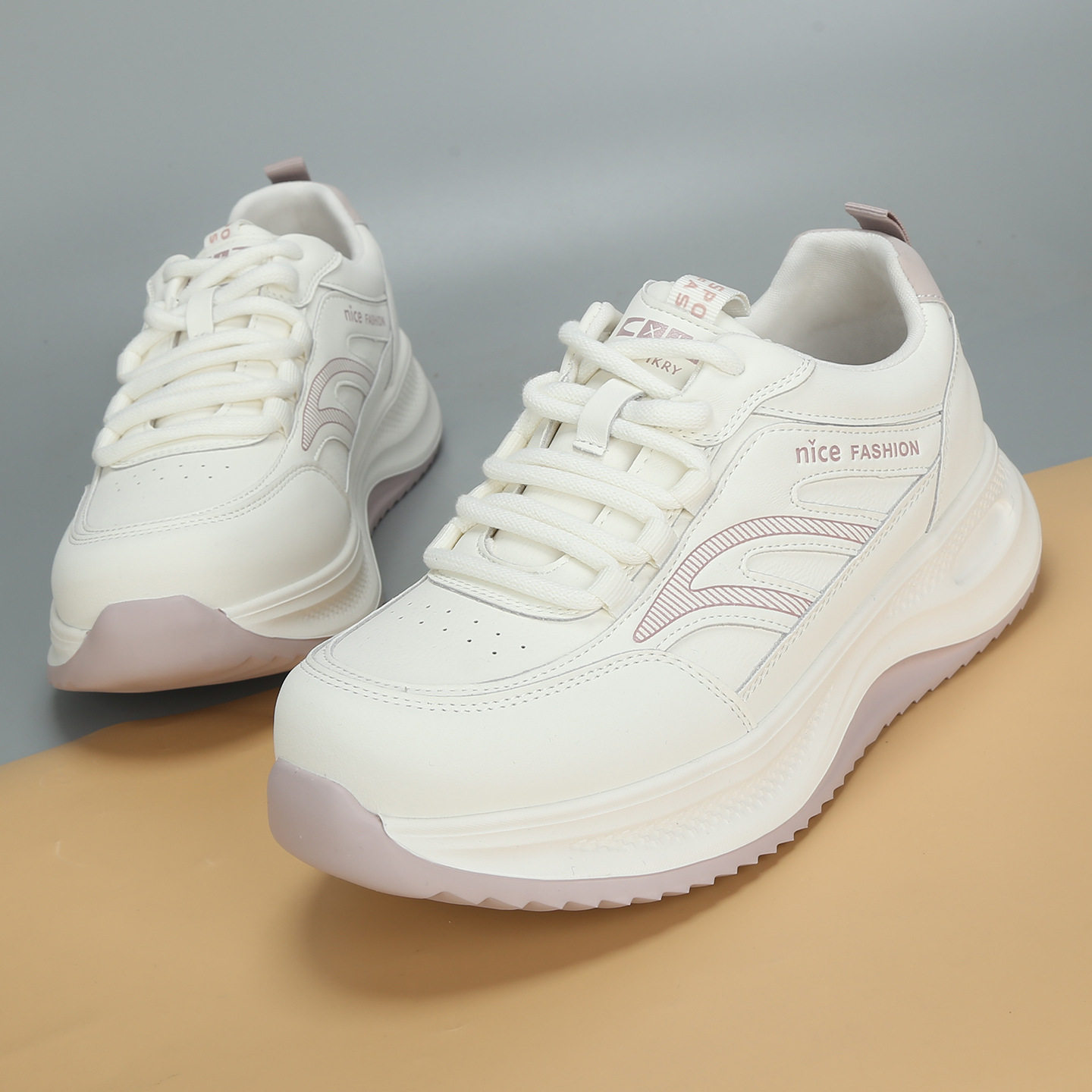 2026春季新款爱足雅大码女鞋41到43加肥厚底运动休闲阿甘鞋单鞋42,淘宝优惠券,粉丝福利购,淘宝优惠卷