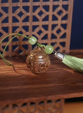 绿檀木西施莲香囊包包挂件镂空国